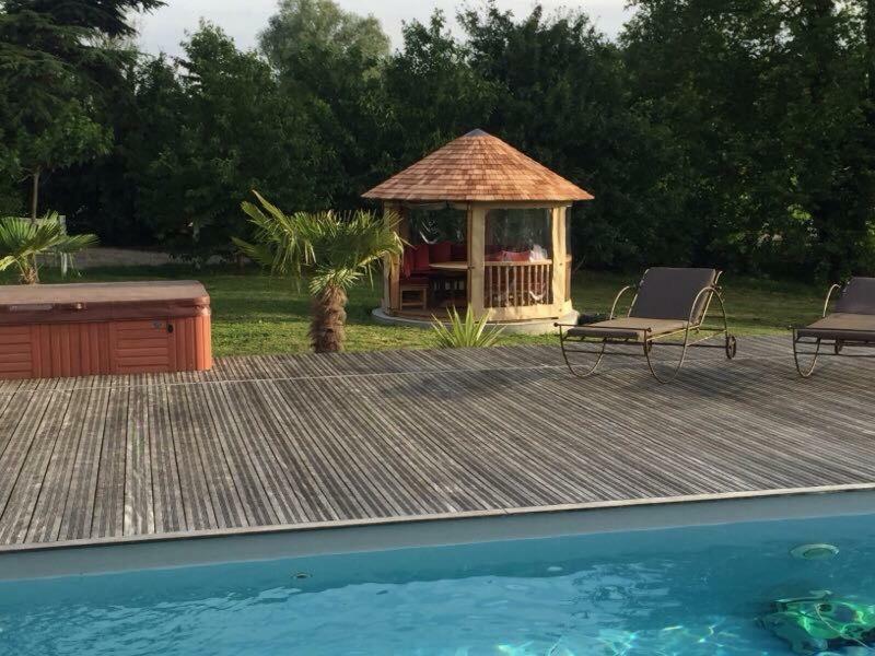 Domaine En Castanet Acomodação com café da manhã Caraman Exterior foto